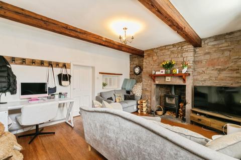 3 bedroom end of terrace house for sale, Blackburn Road, Wheelton, Chorley, PR6