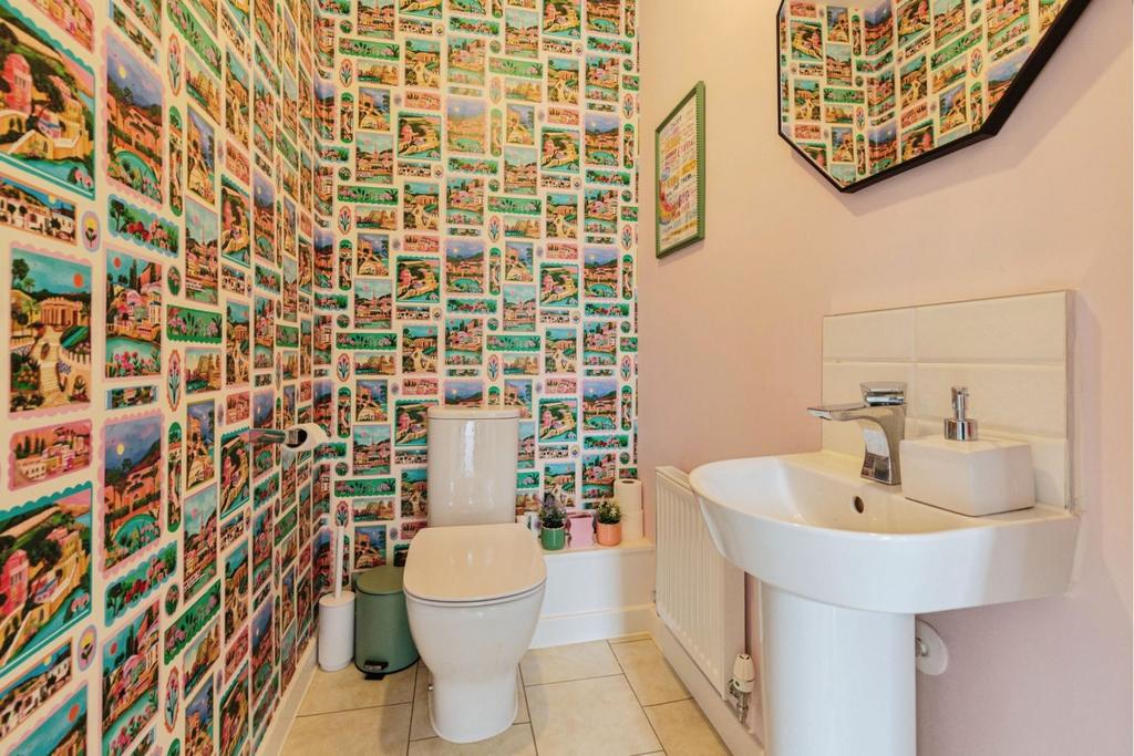 Downstairs Bathroom