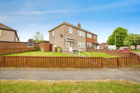 3 bedroom semi-detached house for sale, Hinds Crescent, Pontefract, WF9