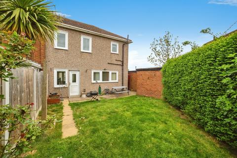 3 bedroom semi-detached house for sale, Hinds Crescent, Pontefract, WF9