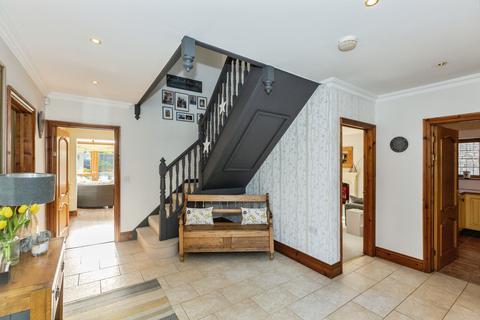 5 bedroom detached house for sale, Y Garreg Lwyd, Llanedi, Pontardulais, SA4