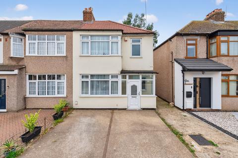 Grove Park Road, Rainham, RM13