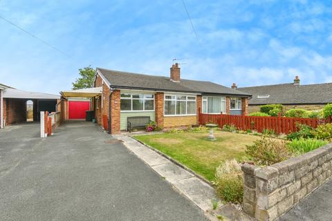 2 bedroom semi-detached bungalow for sale, Church Road, Liversedge, WF15