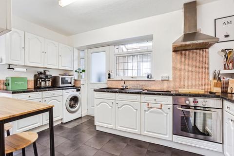2 bedroom detached house for sale, Dewsbury Road, Ossett, WF5