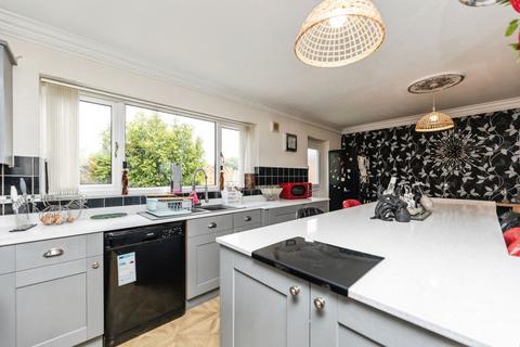 undefined, Womersley Road, Knottingley, WF11