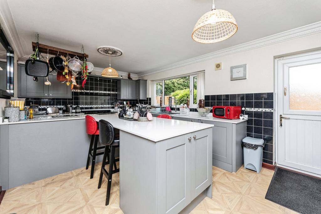 Kitchen/Family Room