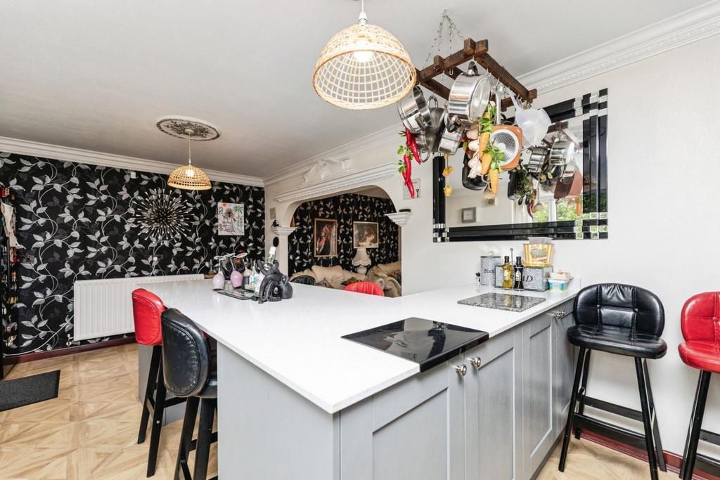 Kitchen/Family Room