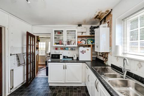 undefined, Brynawelon, Llanelli, SA14
