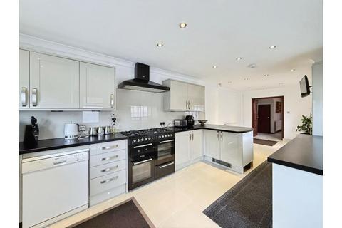undefined, Station Road, Swansea, SA4