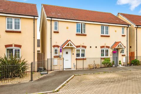 2 bedroom semi-detached house for sale, Sunningdale Drive, Milford Haven, SA73