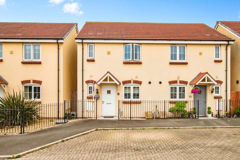 2 bedroom semi-detached house for sale, Sunningdale Drive, Milford Haven, SA73