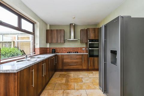3 bedroom semi-detached house for sale, Highfield Grove, Aspull, Wigan, WN2