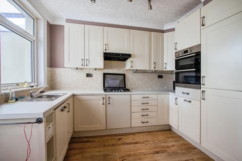 undefined, Denby Dale Road, Wakefield, WF2