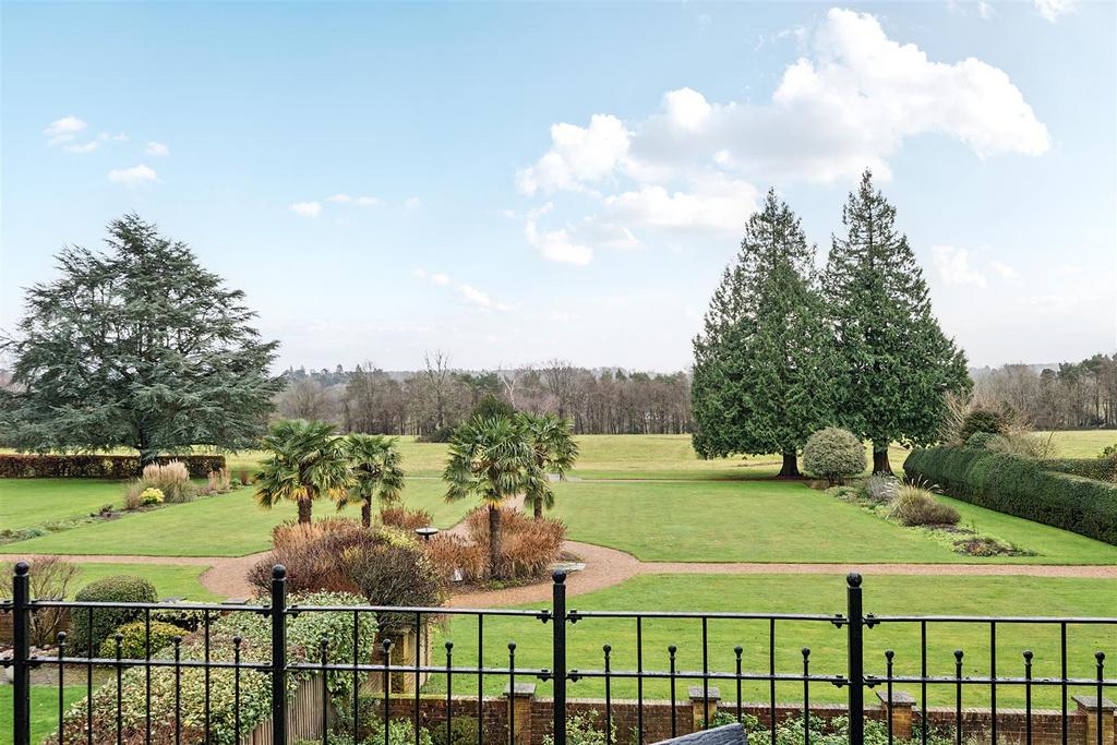 Communal gardens