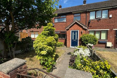 3 bedroom terraced house to rent, Partington Street, Failsworth, Manchester