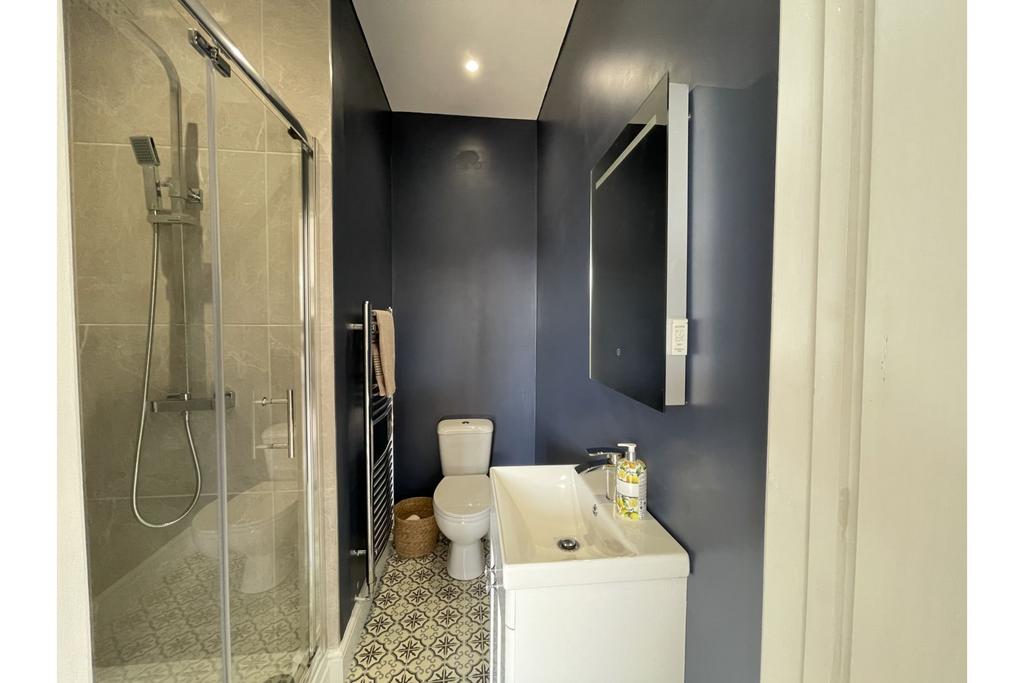 Master En-suite