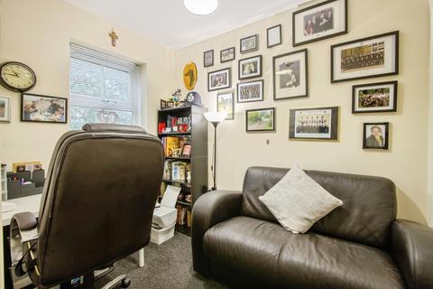 3 bedroom end of terrace house for sale, Kirkby Road, Pontefract, WF9