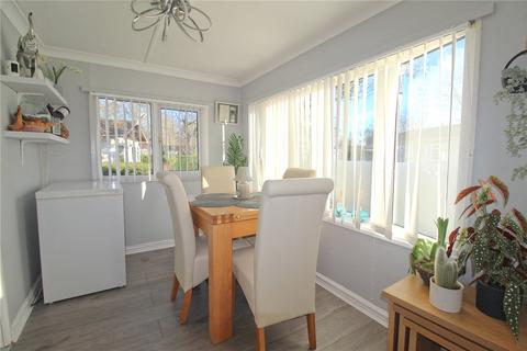 2 bedroom park home for sale, Trowbridge Lodge Park, Trowbridge