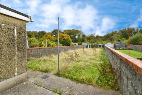 4 bedroom semi-detached house for sale, Pantyffynnon Road, Ammanford, SA18