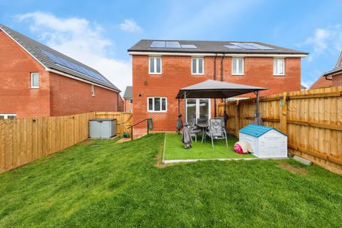 Maes Frondeg, Carmarthen, SA31