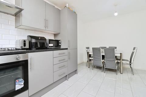 3 bedroom semi-detached house for sale, Farm Lodge Grove, Telford, TF3
