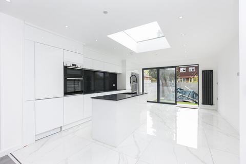 undefined, Manor Farm Drive, London, E4