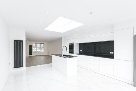 undefined, Manor Farm Drive, London, E4