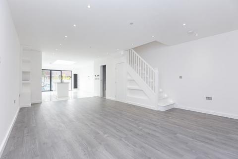 undefined, Manor Farm Drive, London, E4