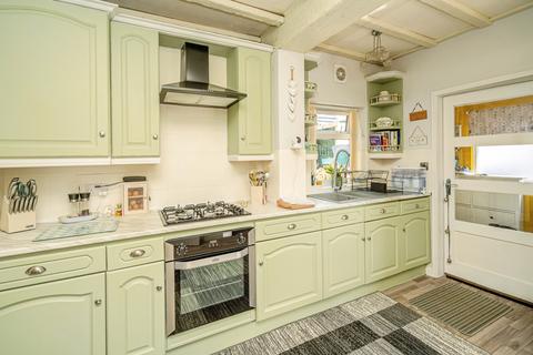2 bedroom terraced house for sale, Stafford Road, Telford, TF2