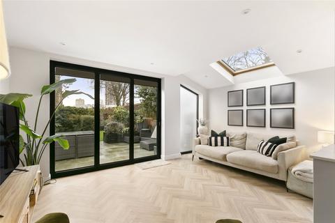 2 bedroom apartment for sale, Knoll Road, Wandsworth, London, SW18