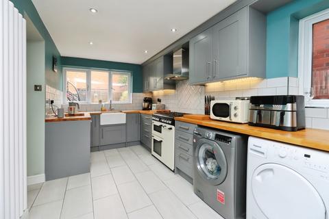 4 bedroom detached house for sale, Marsh Meadow Close, Telford, TF1