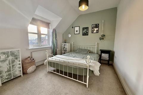 1 bedroom apartment for sale, Dukesfield, Shiremoor, Newcastle Upon Tyne