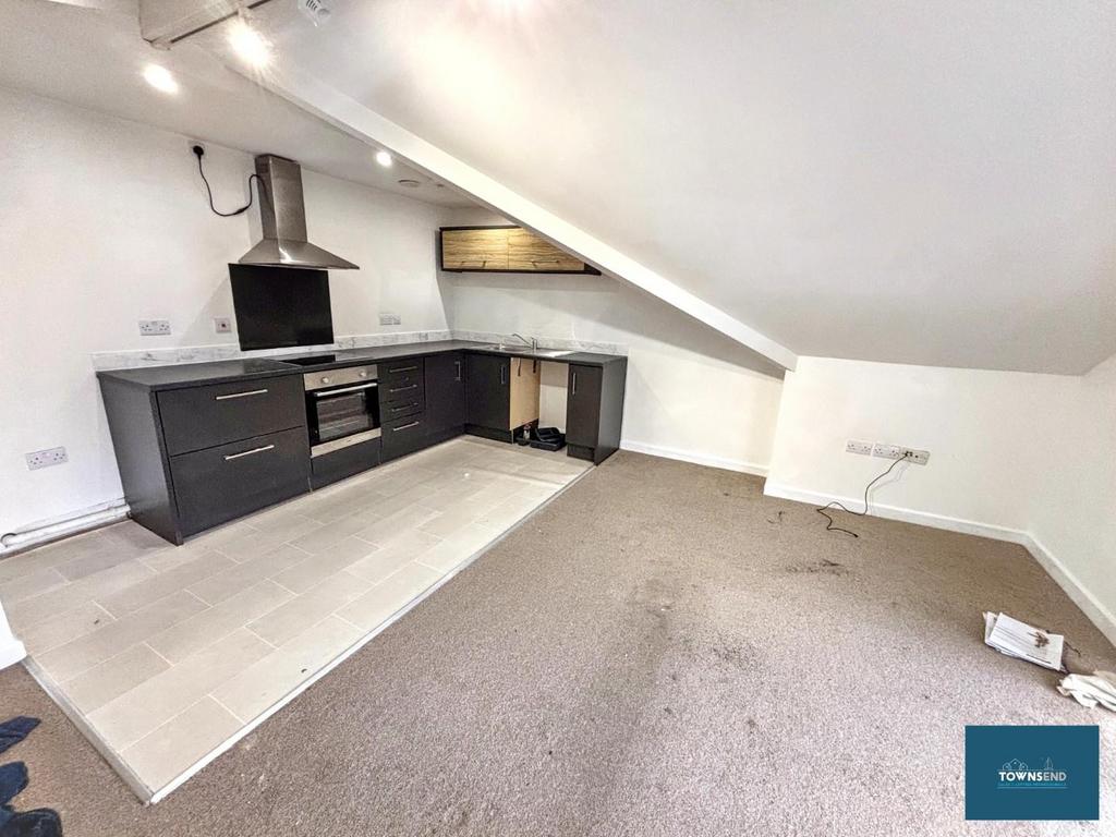 Kitchen/ Living Room