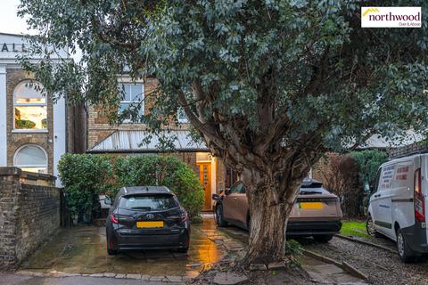 2 bedroom terraced house for sale, Loates Lane, Watford, WD17