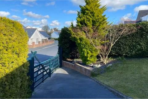 3 bedroom detached bungalow for sale, Parc Y Plas, Aberporth, SA43