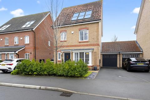4 bedroom detached house for sale, West Way, Shifnal, TF11