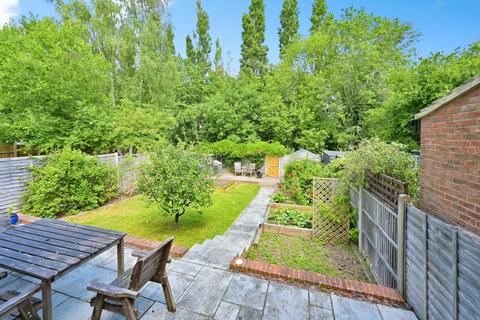 5 bedroom semi-detached house for sale, Pemberton Close, St. Albans, AL1