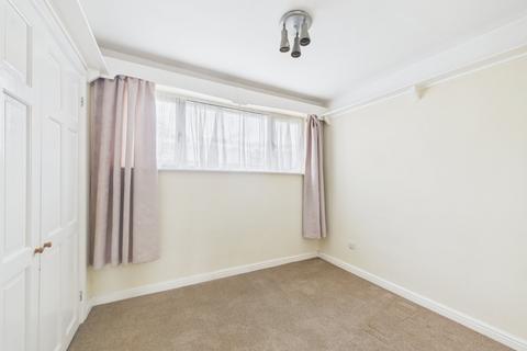undefined, Redwood Close, Gloucester, Gloucestershire, GL1