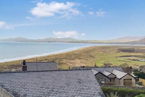 4 bedroom detached house for sale, Ty Cefn, Heol Y Bryn, Harlech