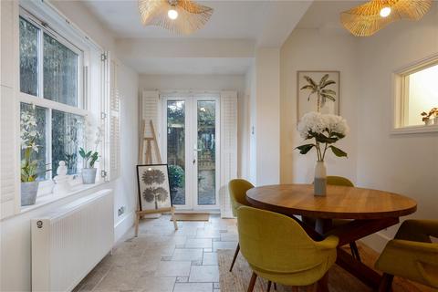 undefined, Queens Road, Sunninghill