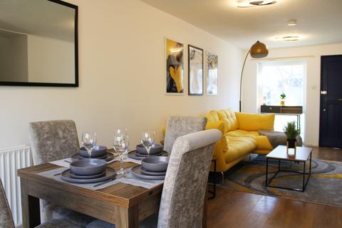 3 bedroom house to rent, Midhurst Close, Cambridge CB4