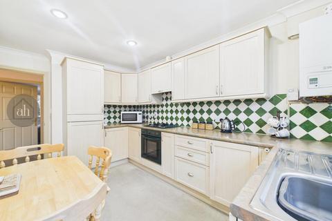 2 bedroom detached bungalow for sale, Chalk End, Ixworth,