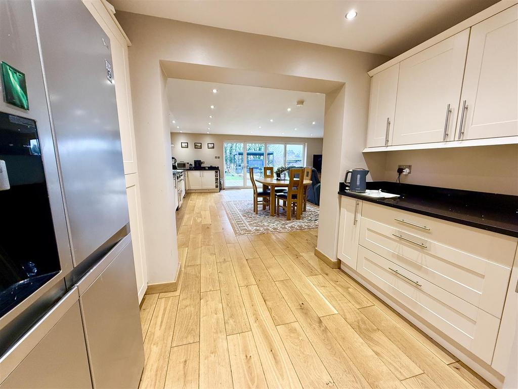 Kitchen area
