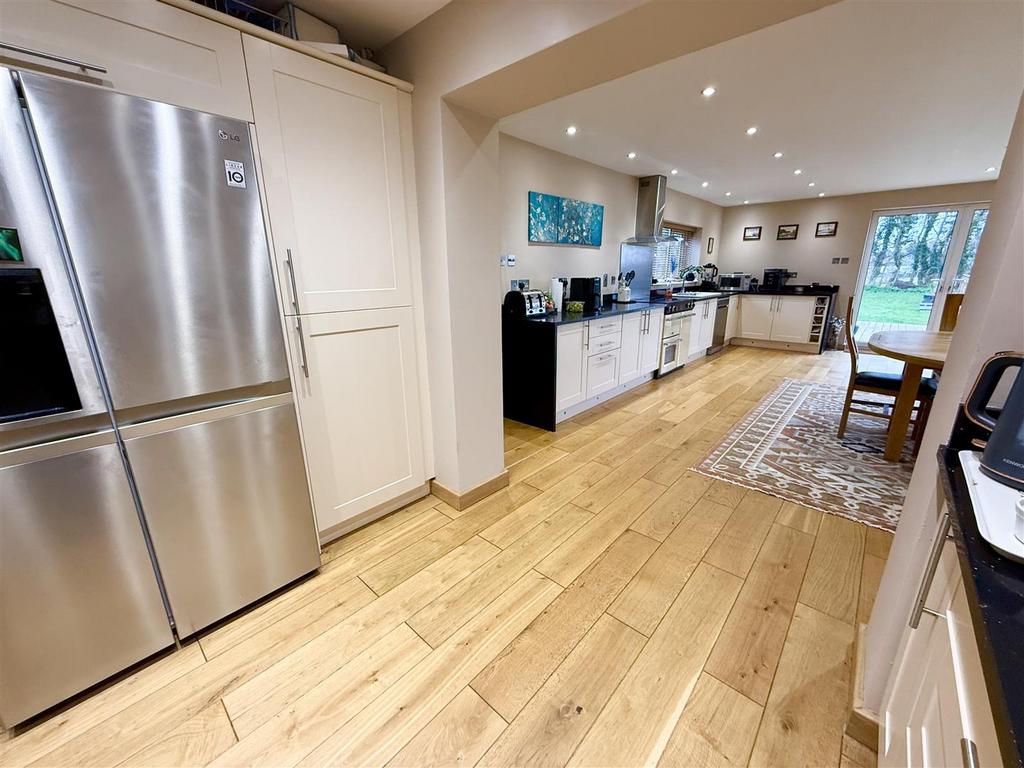 Kitchen area