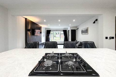 undefined, Grove Drive, Taunton