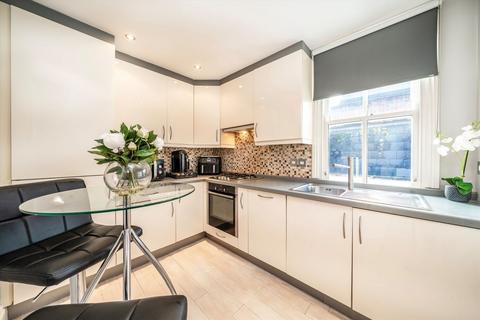 undefined, Richmond Road, Twickenham TW1