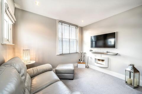 undefined, Richmond Road, Twickenham TW1