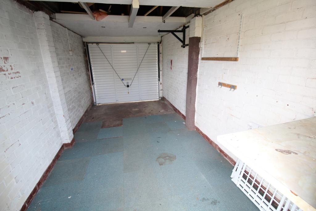 Single Garage