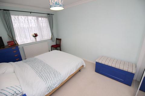 undefined, Burnham Drive, Worcester Park KT4