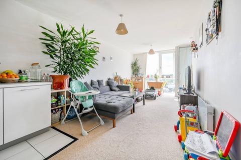 KD Tower, Cotterells, Hemel Hempstead, HP1